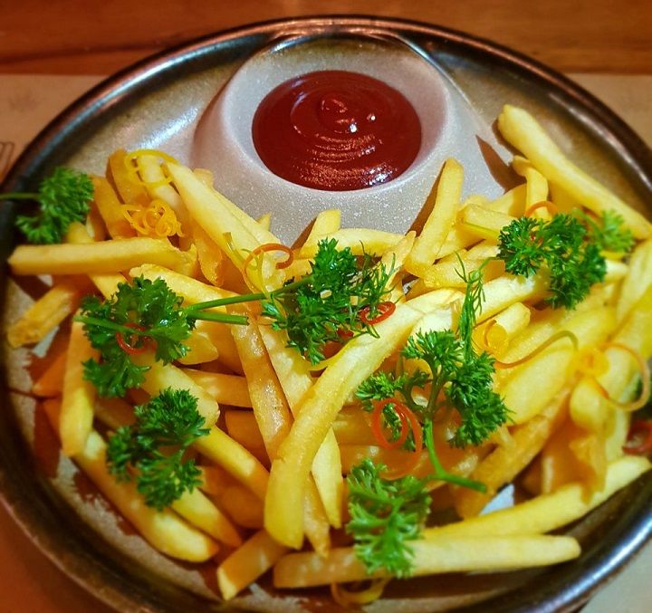 10 Places In Mumbai That Serve The Best French Fries You’ll Never Want To Share
