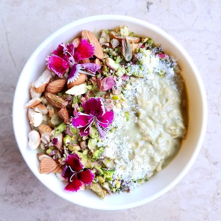 7 Breakfast Bowl Recipes That’ll Make Your Mornings Healthier