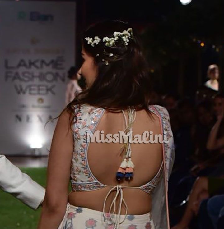 Mira Rajput Kapoor's Beauty look for Lakme Fashion Week SR18