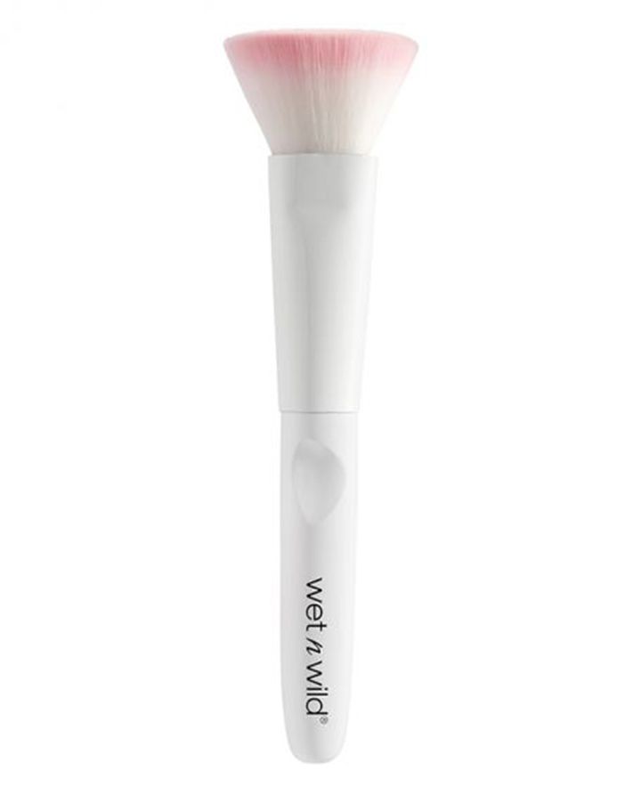 Flat Top Brush | Source: Wet N Wild