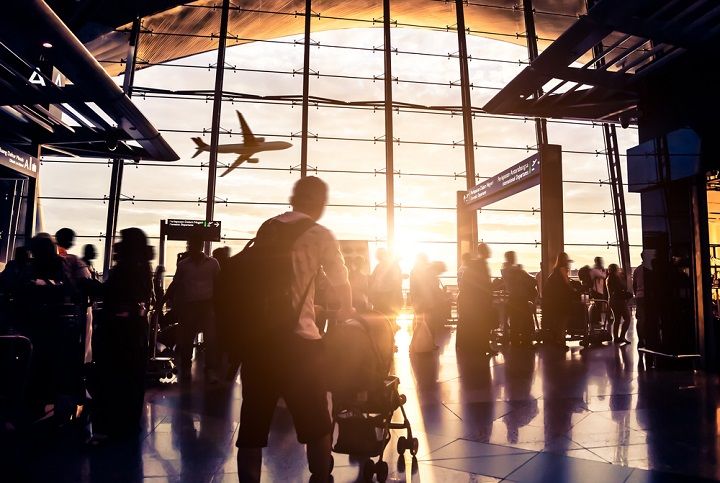 15 Types Of People You’re Bound To See At An Airport