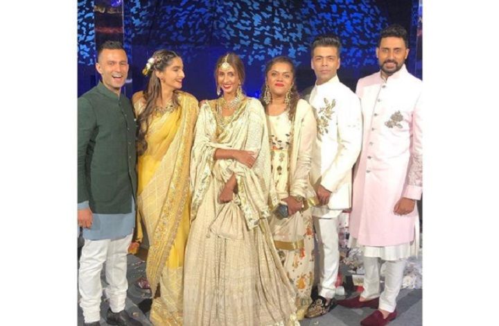 Sonam Kapoor Shares A Fabulous Group Photo From Her Cousin Mohit Marwah’s Wedding