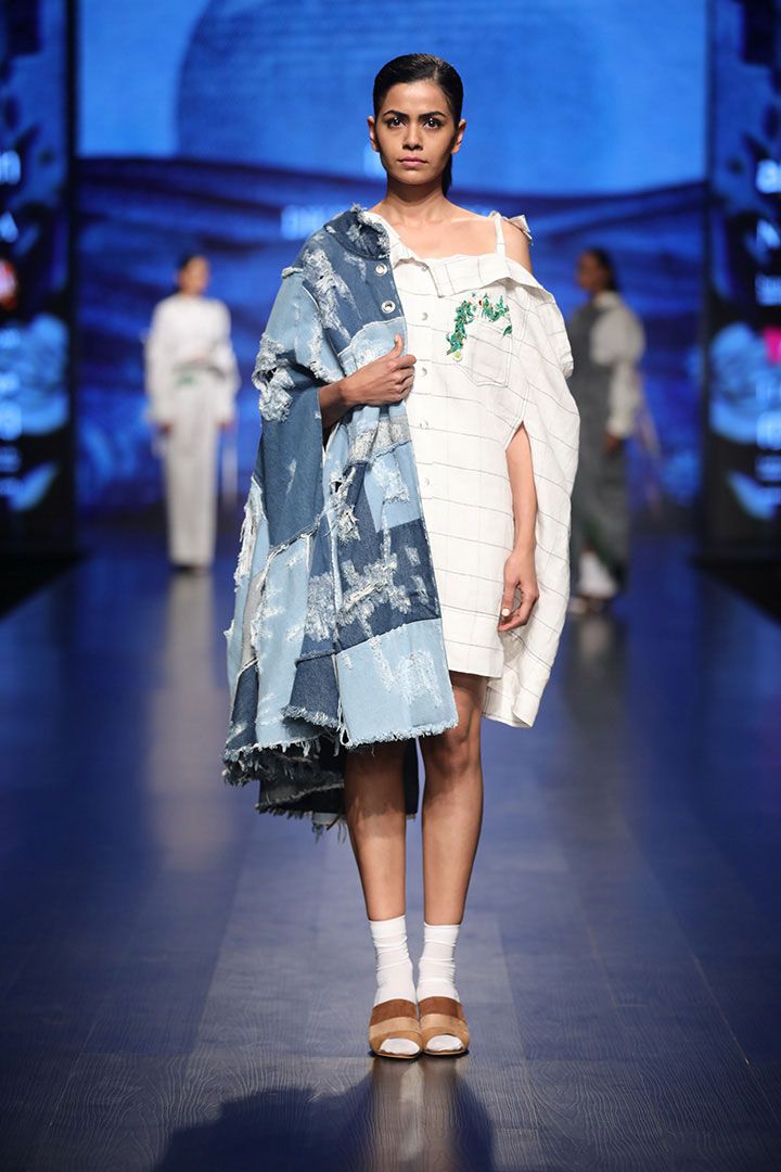 Diksha Khanna at Amazon India Fashion Week AW18 in Delhi