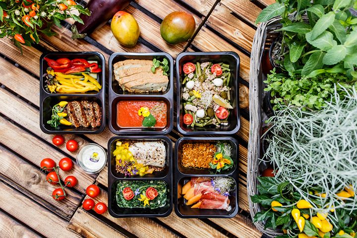 12 Best Food Delivery Services In Mumbai That Will Save You From Stepping Into The Kitchen