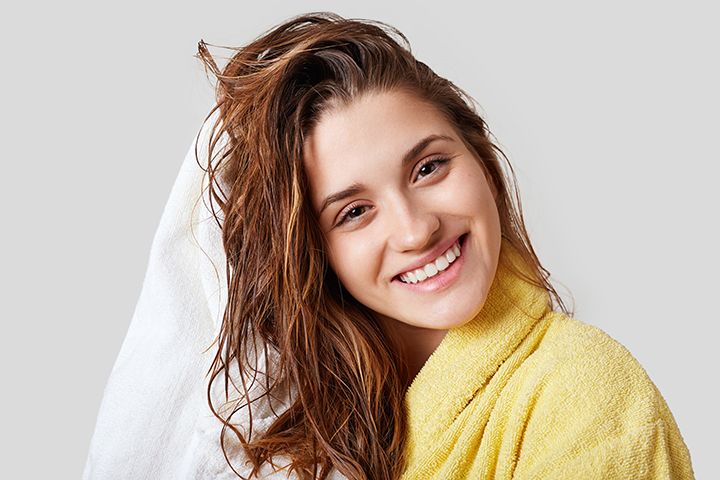 7 Mistakes You’re Making When You Air-Dry Your Hair