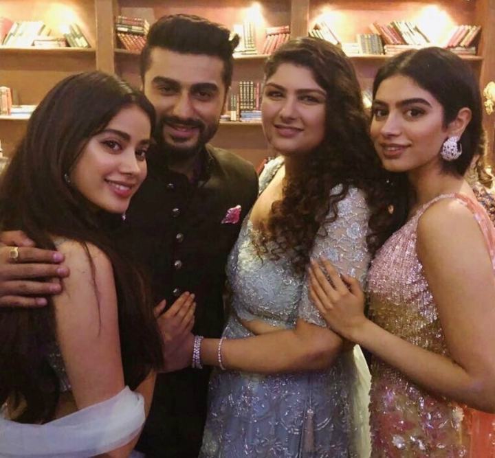 “I Couldn’t Have Asked For A Better Brother And Sister” – Janhvi Kapoor On Arjun And Anshula