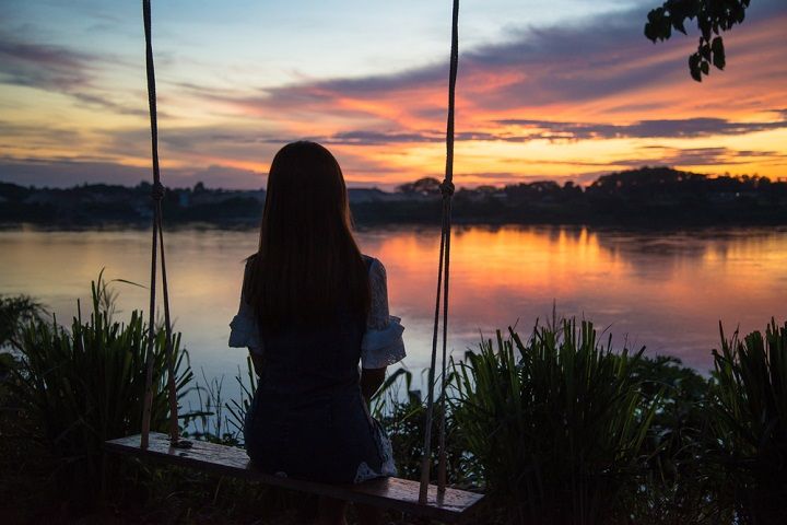 Girl On A Swing (Image Courtesy: Shutterstock)