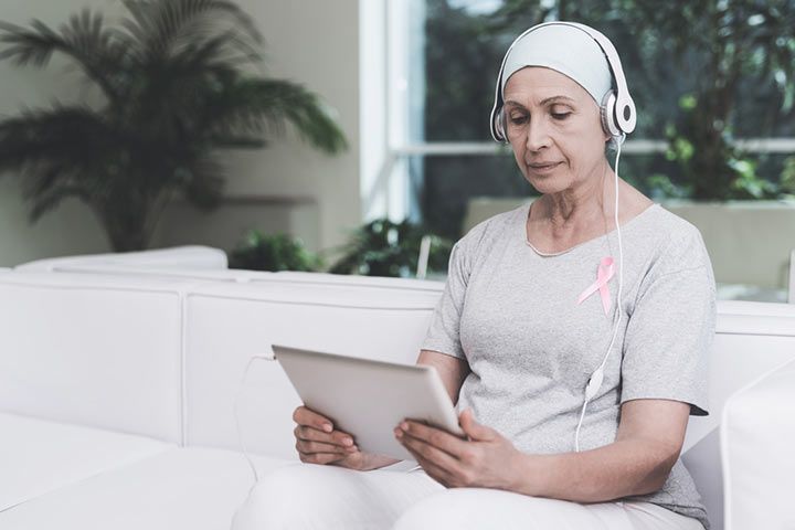 Music Therapy Helps Cancer Patients (Image Courtesy: Shutterstock)