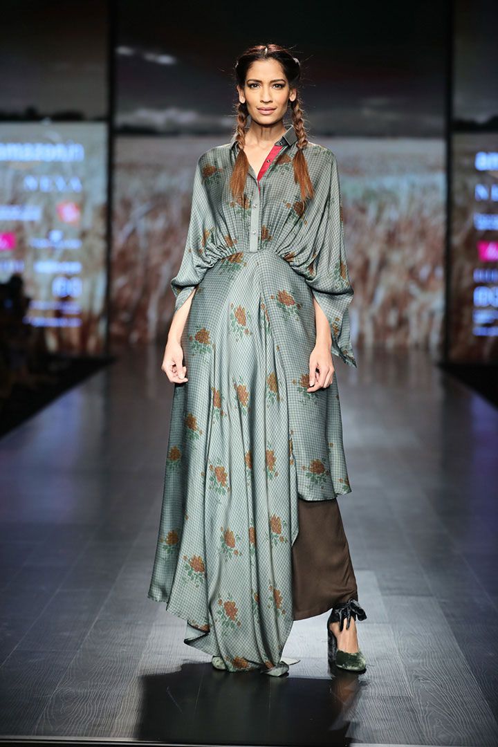 Pinnacle By Shruti Sancheti at Amazon India Fashion Week AW18 in Delhi
