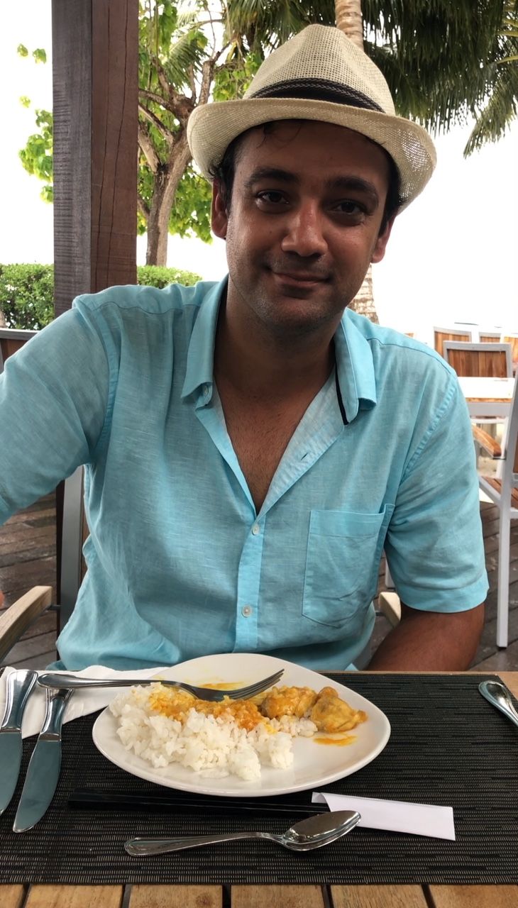 Rehan Poncha tries the Maldivian Fish Curry at Club Med Kani