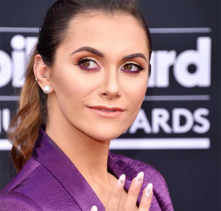 7 Celeb BBMAs Beauty Looks That You Can Totally Wear Through The Week