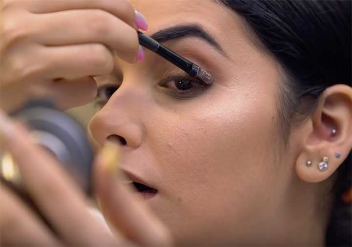 How To: Ace A Smokey Eye In Under 10 Minutes