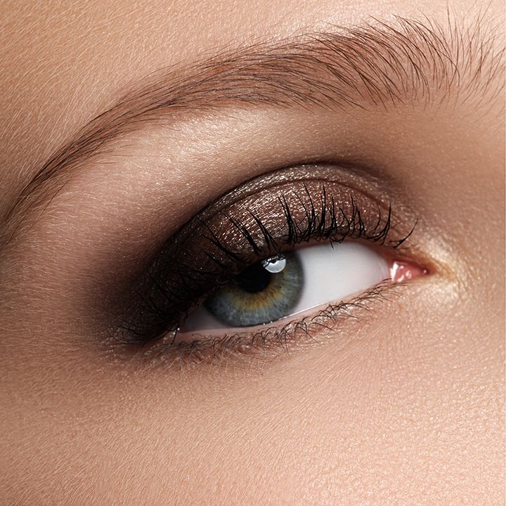 7 Tips To Get A Perfect Smoky Eye