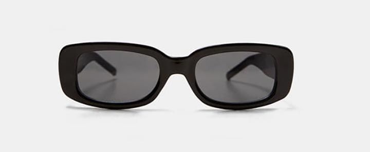 RECTANGLE RESIN SUNGLASSES | Image Source: Zara.com