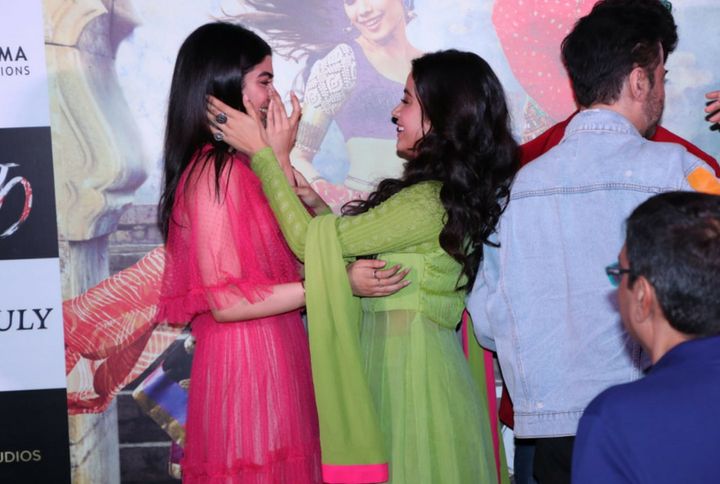 Video: Janhvi Kapoor’s Sister Khushi Gets Emotional During Dhadak’s Trailer Launch
