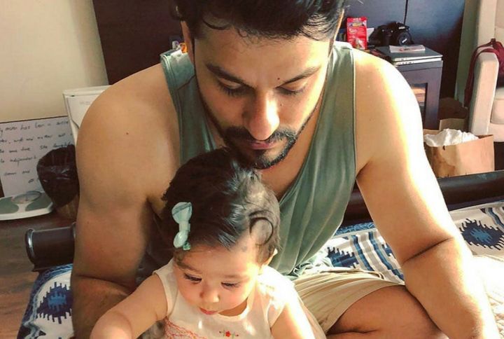 Kunal Kemmu Just Posted An Adorable Photo With His Daughter Inaaya