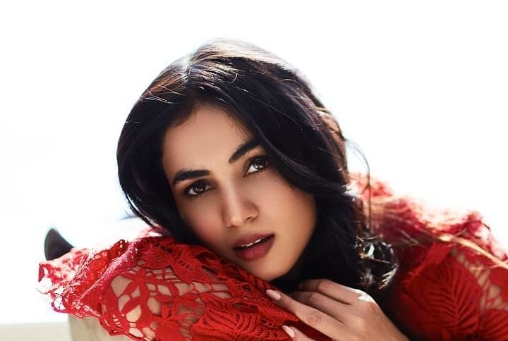 Woman Crush Wednesday: We’re In Love With Birthday Girl Sonal Chauhan’s Instagram Feed