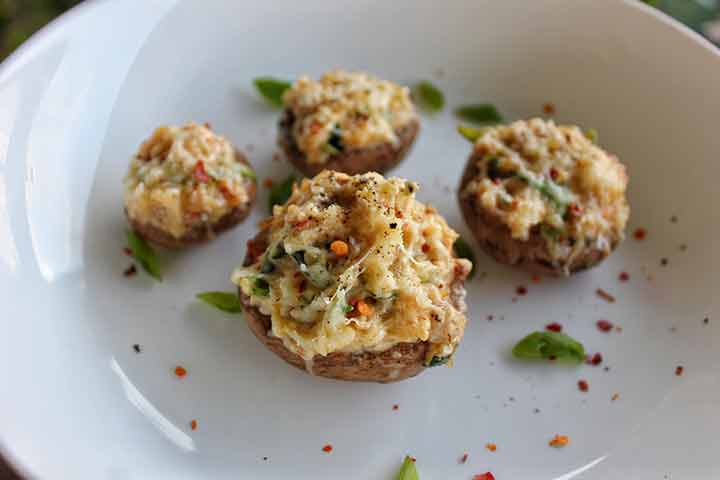 Bake These Mushrooms Stuffed With Cream Cheese When You Host Your Next House Party