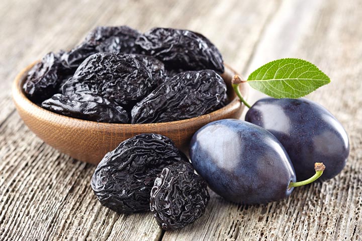 Prunes (Image Courtesy: Shutterstock)