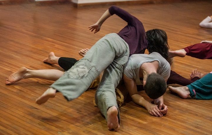 Contact Improvisation: What You Should Know About The Experimental Dance Form
