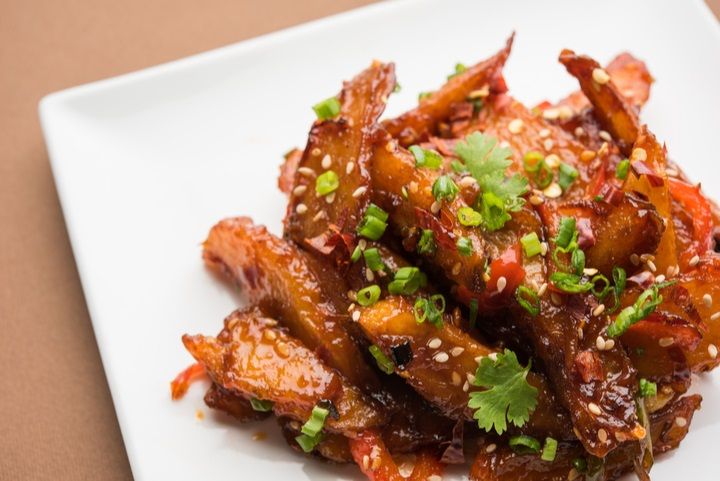 This Honey Chilli Potato Recipe Proves That Other Vegetables Have Nothing On Potatoes