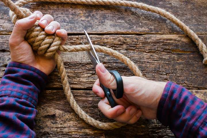Here’s How You Can Equip Yourself To Help A Possibly Suicidal Friend