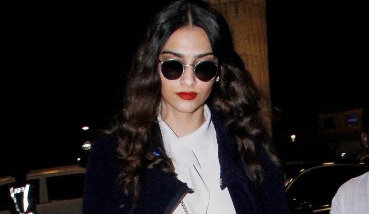 Sonam Kapoor’s Airport Look Gets An ‘A’ For Armani