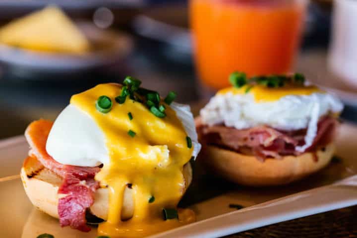 10 Cafes In Mumbai That Serve The Most Instagram-Worthy Eggs Benedict