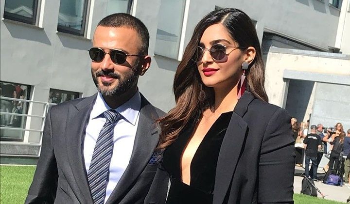 Sonam Kapoor & Anand Ahuja Show You The Swankiest Way To Dress For A Date Night