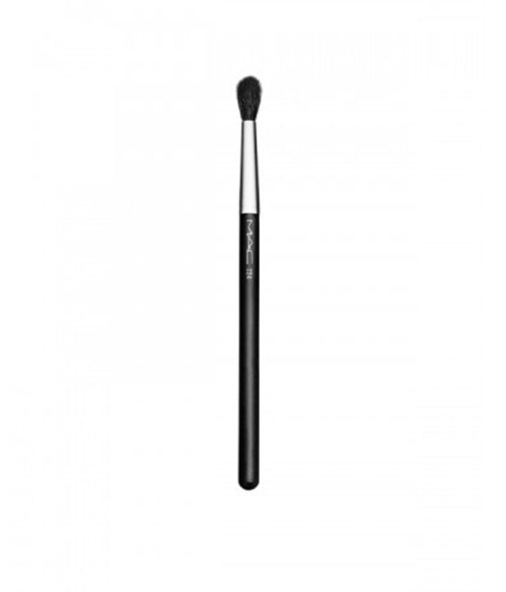 MAC Cosmetics Tapered Blending Brush (Source: maccosmetics.com)