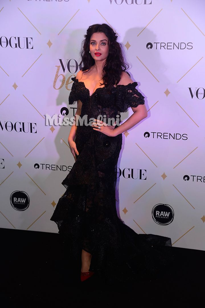 Aishwarya Rai Bachchan at Vogue Beauty Awards 2017