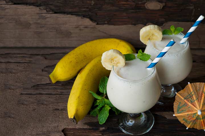 Banana Smoothie (Image Courtesy: Shutterstock)