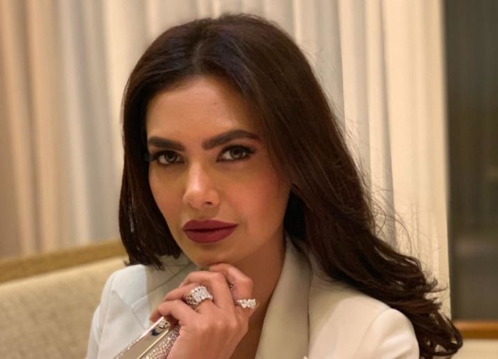 Esha Gupta’s Boss Lady Vibes Are Bold & Beautiful
