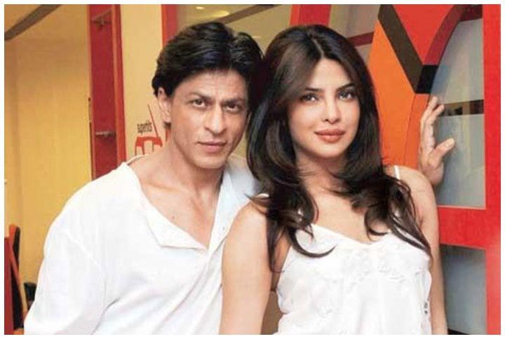 Priyanka Chopra &#038; Shah Rukh Khan Seen Having A Conversation After Years