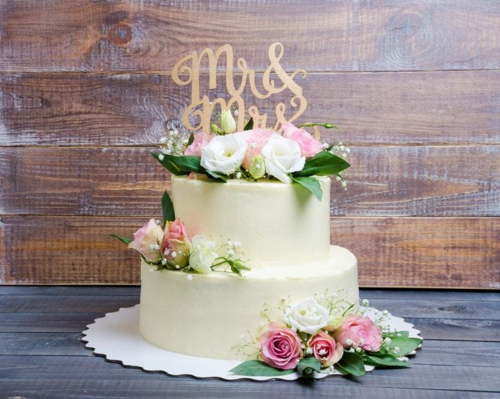 8 Wedding Cake Artists Whose Wedding Cakes Are Too Pretty To Cut!