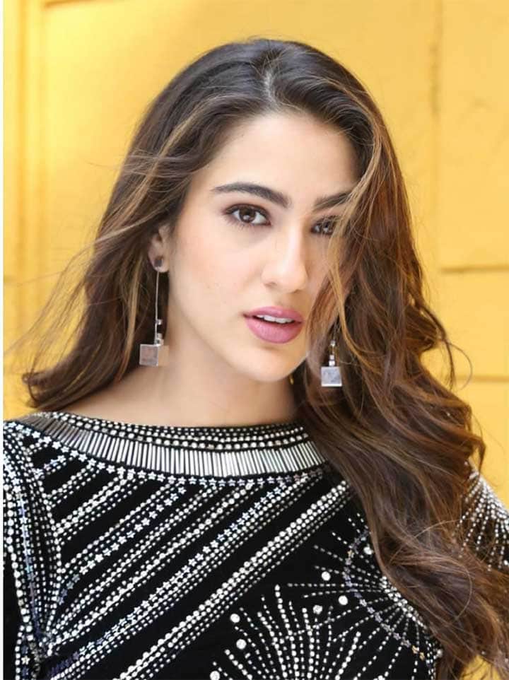 After You See Sara Ali Khan’s LBD, You Won’t Want Anything Else For NYE!