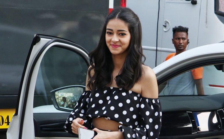 Ananya Panday Shows Us Different Ways To Style An Off-Shoulder Top This Summer