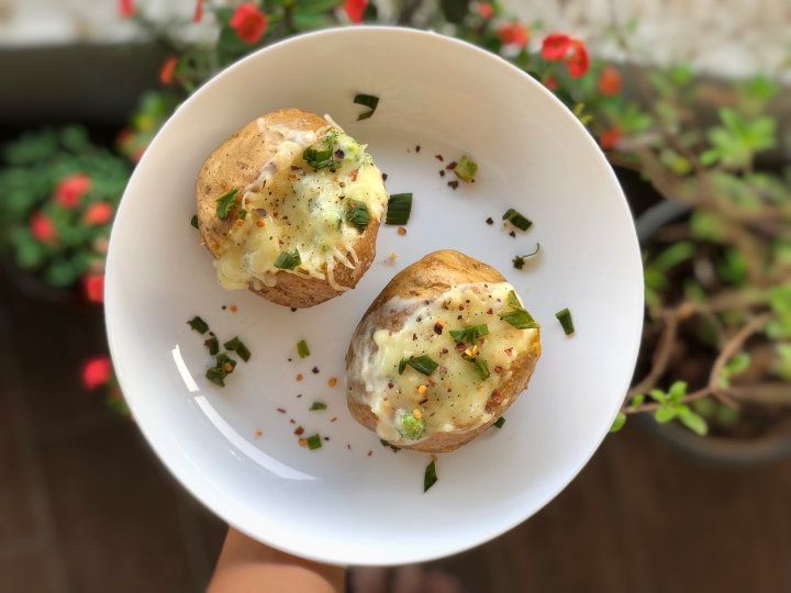 This Cheese-Stuffed Baked Potato Recipe Is Perfect For Your Sunday Cheat Meal