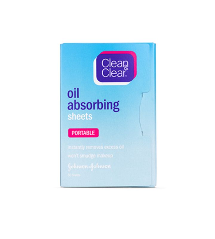 Clean & Clear Oil Absorbing Sheets | Source: Clean & Clear