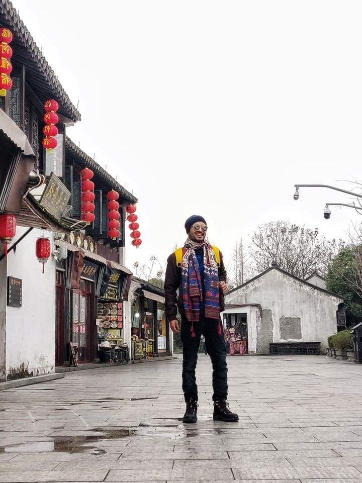 Amol Parashar in China