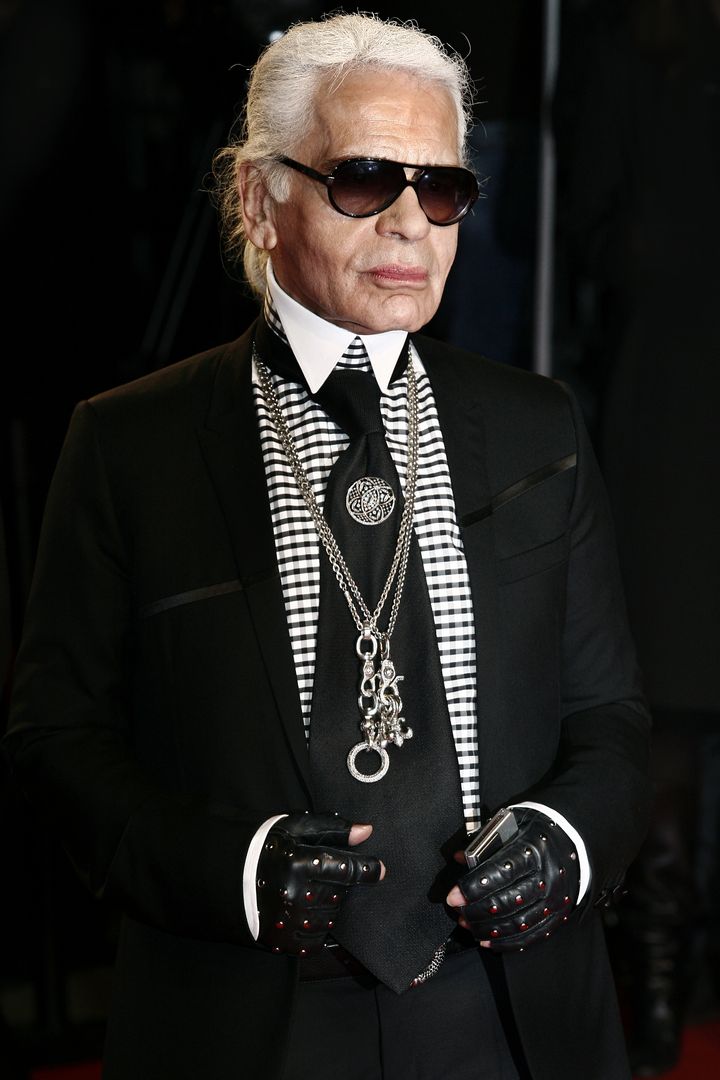 Chanel s Creative Director Karl Lagerfeld Passes Away At The Age