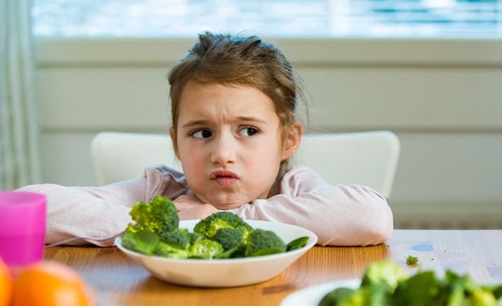 We Asked A Nutritionist How To Deal With Picky Eaters