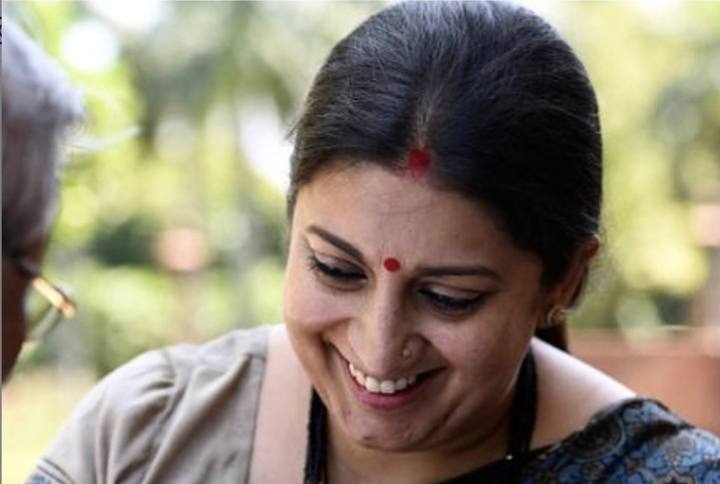 We Can’t Stop Scrolling Through Smriti Irani’s Instagram Profile – Yes, It’s That Entertaining