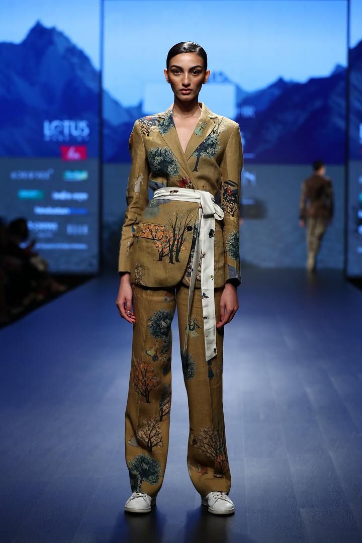 Suketdhir At Lotus Make-Up India Fashion Week AW19