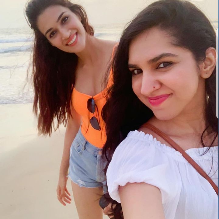 Kriti Sanon with her friends in Goa