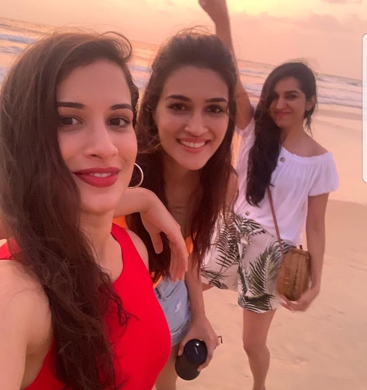 Kriti Sanon with her friends in Goa