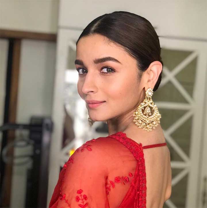 Alia Bhatt’s Red Hot Saree Is Probably The Reason Why Summer’s Here Early