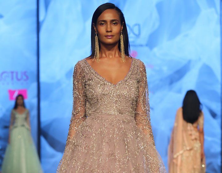 9 Uber Stylish Outfits Every Winter Bride Will Want In Her Trousseau