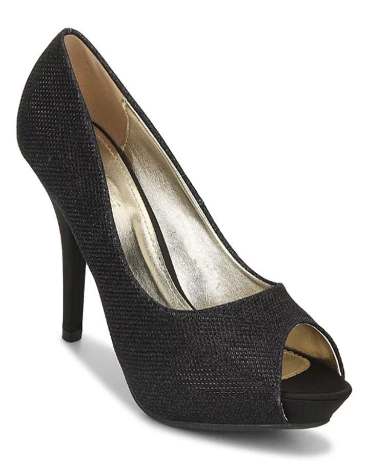 Glamorous Black Platform Pumps (Source: www.luluandsky.com)