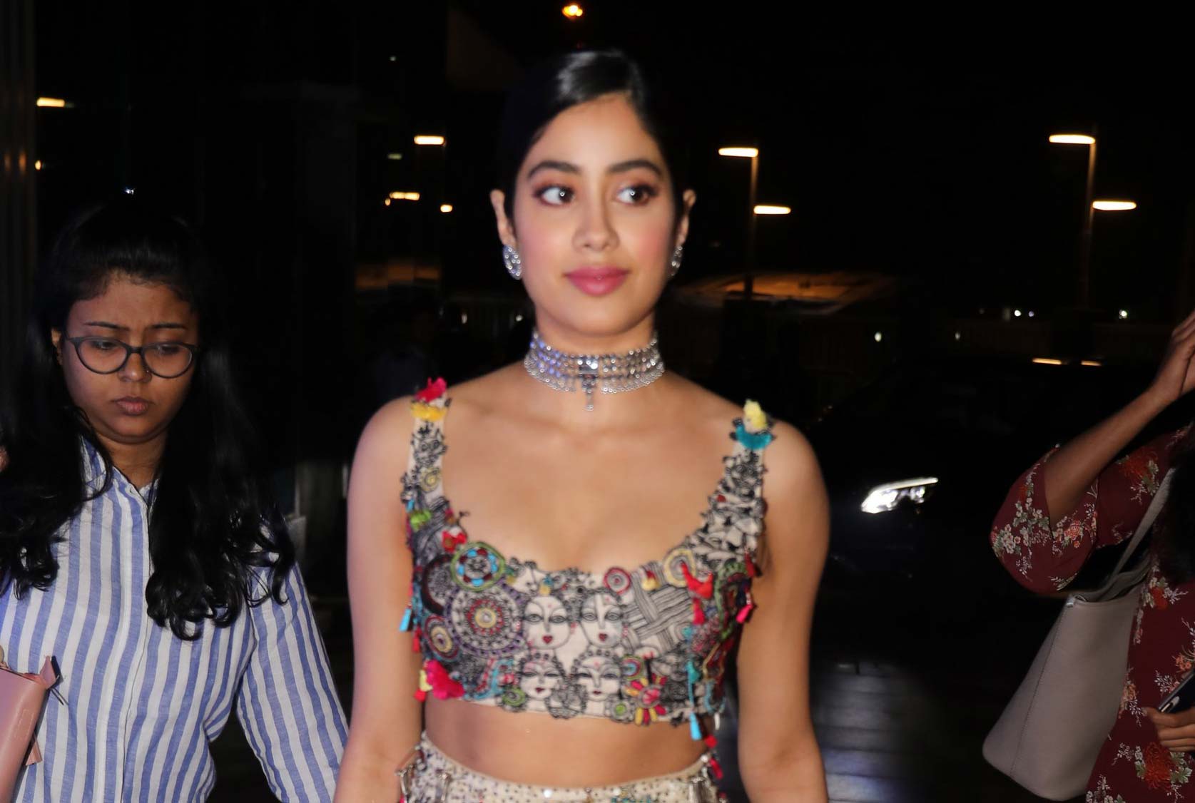 Janhvi Kapoor Wore A Quirky Boho Outfit & We Can’t Stop Talking About It
